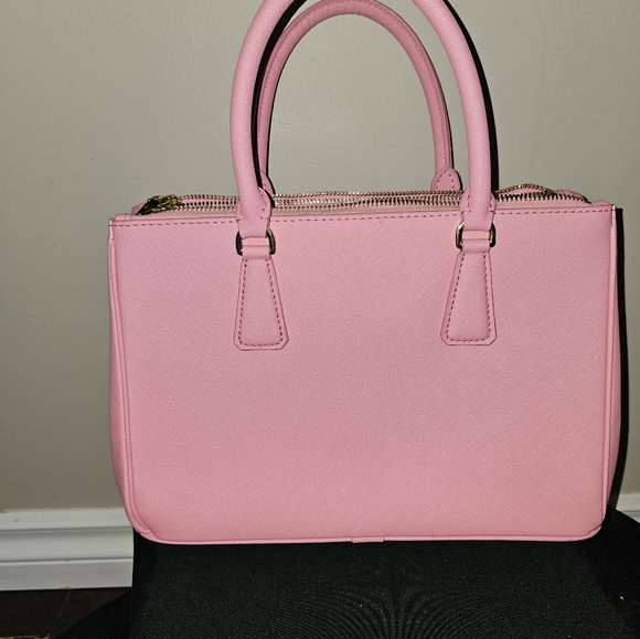 Authentic Pink Prada Bag - Picture 3 of 9